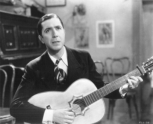 Con ustedes… Carlos Gardel, el rey del tango