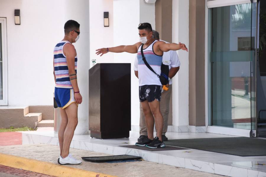 Quintana Roo reporta más de 100 casos de Covid-19 en un día