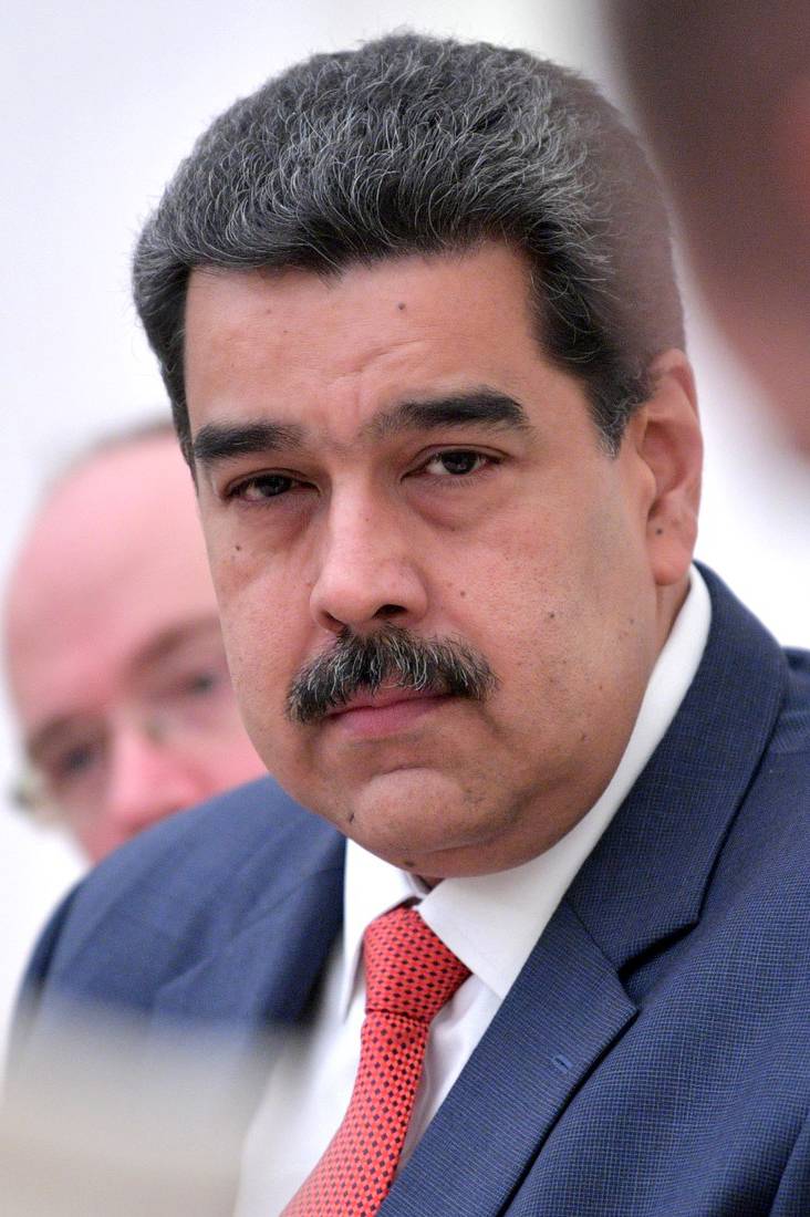 Maduro podría someter su cargo a referéndum