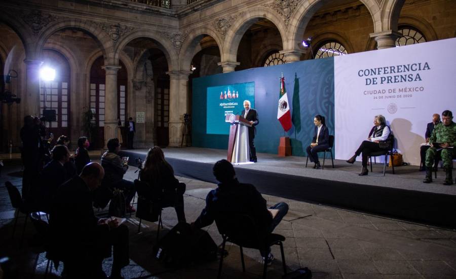 López Obrador sí viajará a Estados Unidos