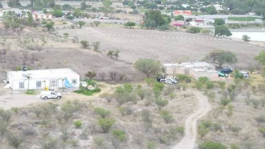 Encuentran restos de nueve personas en fosa clandestina en Lagos de Moreno
