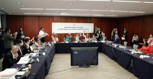Aprueban primeros dictámenes sobre leyes de T-MEC