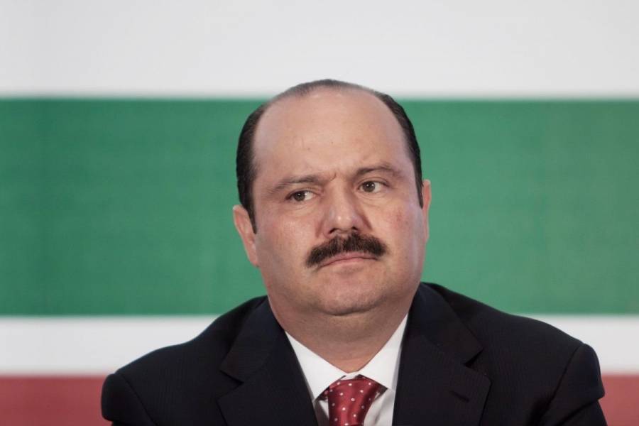 Niega Tribunal amparo a César Duarte ante captura por presunto desvío