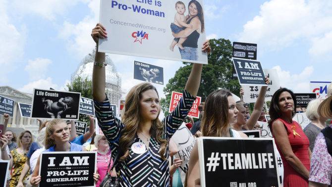 No al aborto en Luisiana decreta la Corte de EU