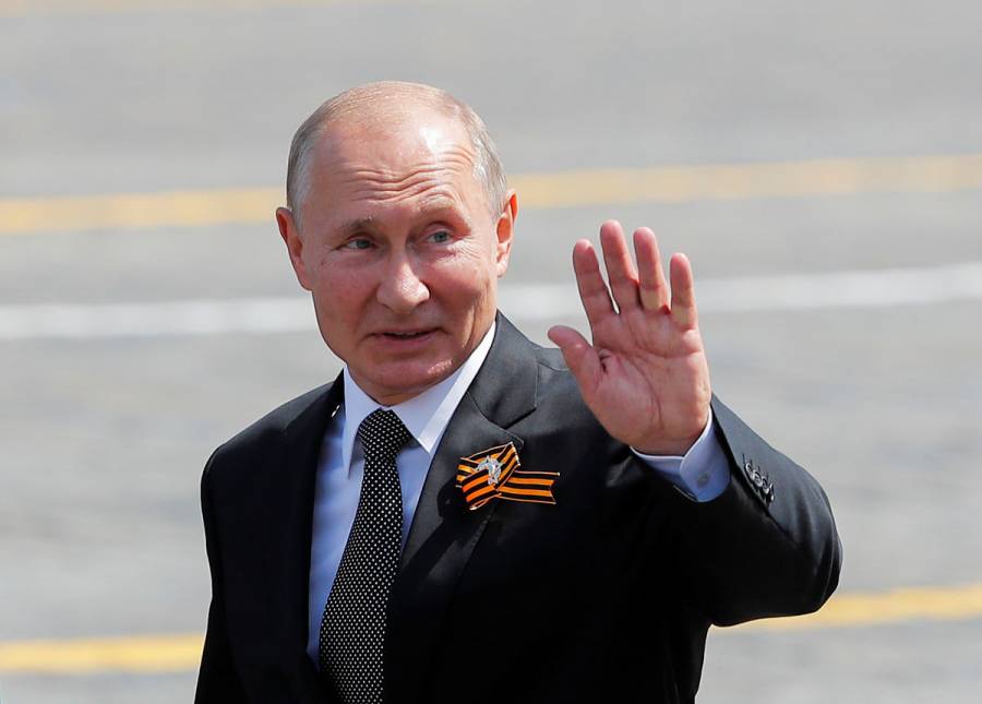 Con promesa de estabilidad, Putin pide a rusos que voten por extensión de su mandato