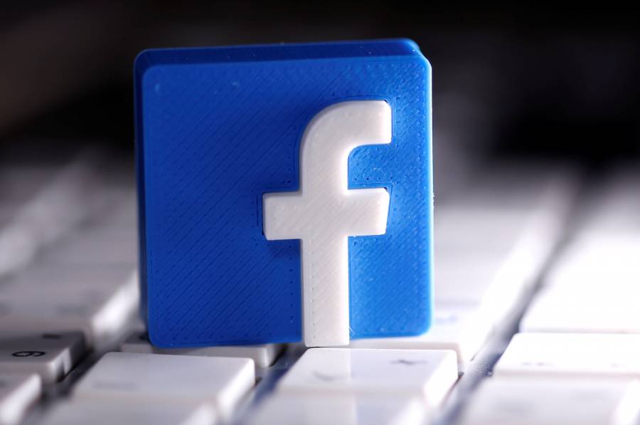 &Eacute;xodo de anunciantes  desata crisis en Facebook