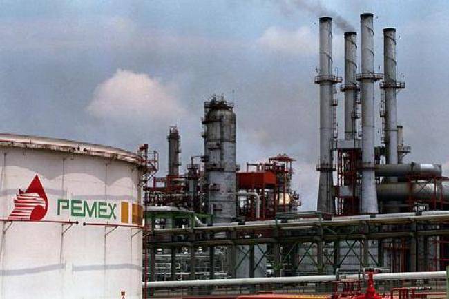 Incumple Pemex la meta de refinaci&oacute;n planteada por AMLO en mayo