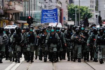 Casi 200 arrestos en primer d&iacute;a de nueva ley de seguridad en Hong Kong