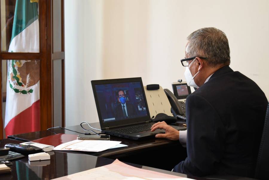 Moctezuma nombra Oscar Flores como encargado de las Finanzas en la SEP
