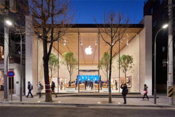 Por repunte de covid-19 cierra Apple 30 tiendas en Estados Unidos