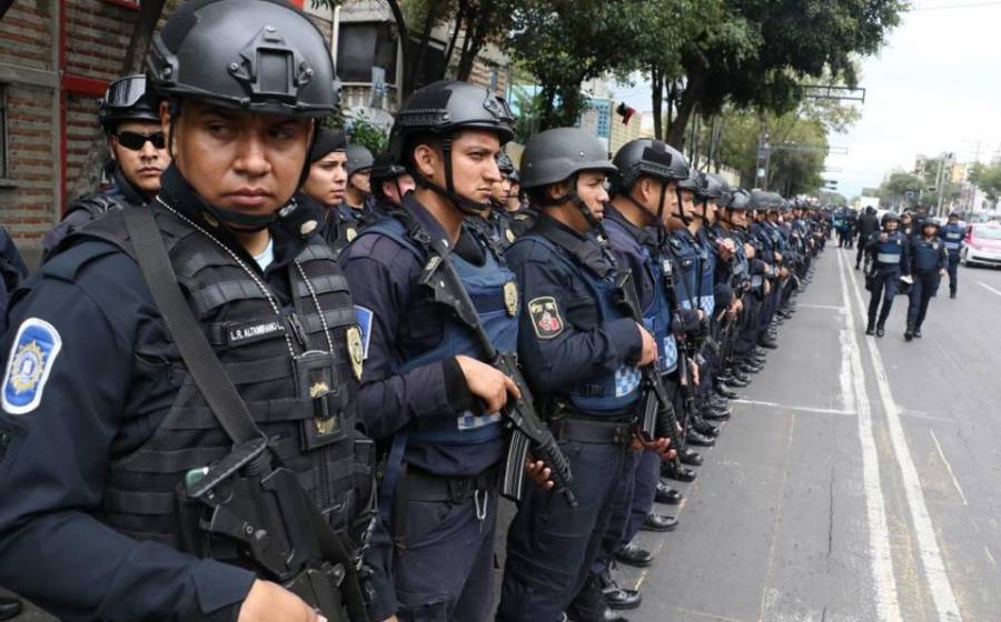 Asesina comando armado a cinco policías en Guanajuato