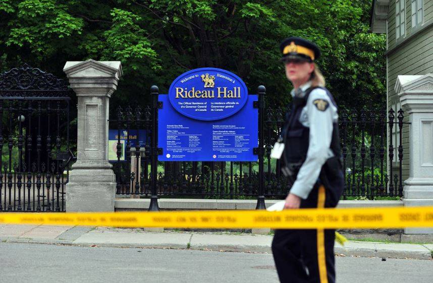 Detienen a militar por entrar a Rideau Hall, residencia de Trudeau