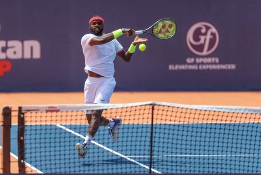 Tiafoe da positivo a Covid-19, luego de jugar un partido de exhibición
