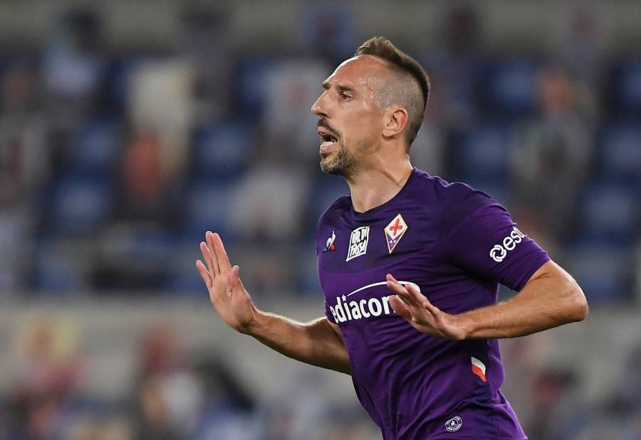 Rib&eacute;ry denuncia robo en su hogar; dejar&iacute;a a la Fiorentina