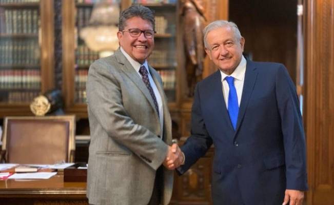 ‘Eso se llama congruencia’ Monreal sobre vuelo comercial de AMLO a EEUU