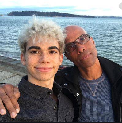 Padre de Cameron Boyce comparte última foto del actor - ContraRéplica -  Noticias