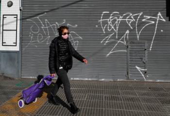 Argentina registra r&eacute;cord diario de m&aacute;s de 3 mil contagios por Covid-19