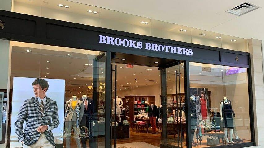 Quiebra Brooks Brothers, la firma de ropa de lujo más antigua en Estados Unidos