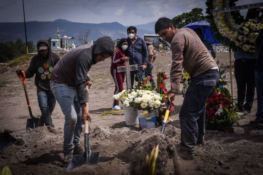 71% de muertos por Covid sólo cursaron la primaria