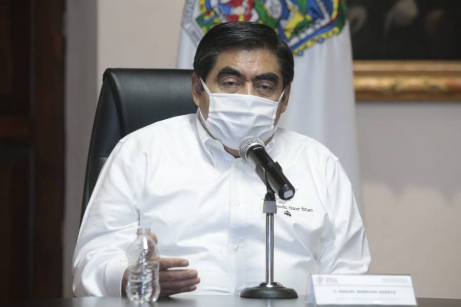 Barbosa anuncia plan de infraestructura en Puebla por Covid