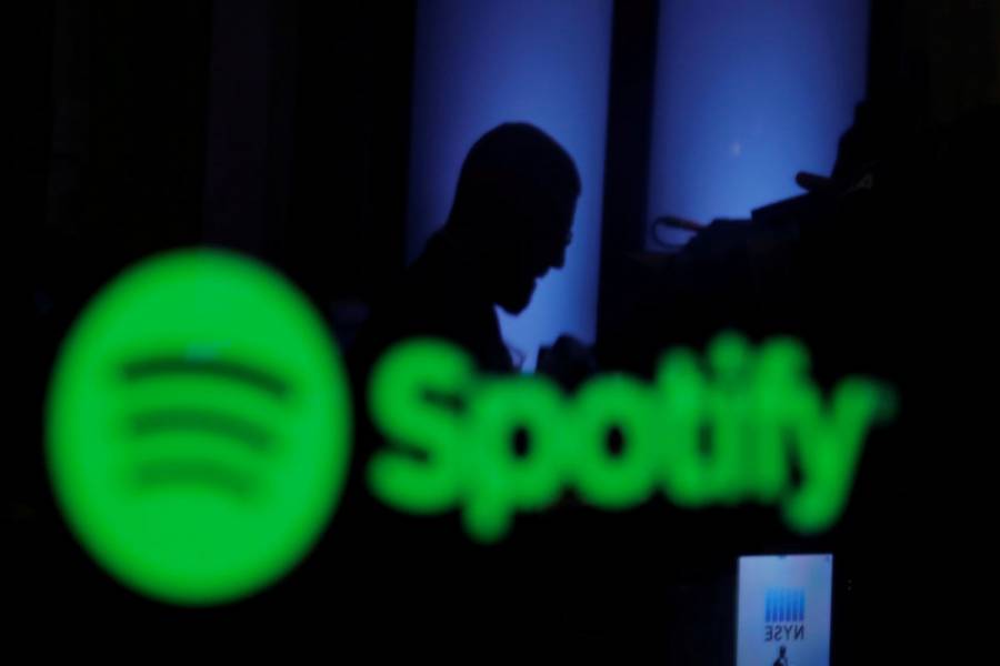 Usuarios reportan errores en Spotify, TikTok y Tinder en iOS