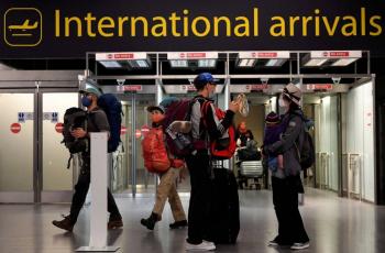 Reino Unido pone fin a la cuarentena para los viajeros de muchos pa&iacute;ses