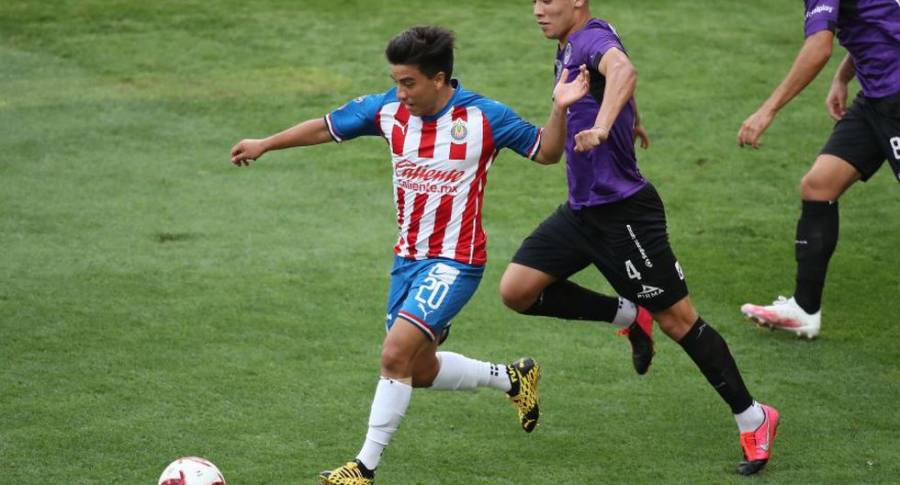 Chivas derrota al Mazatlán y pasa a semifinal de Copa por México