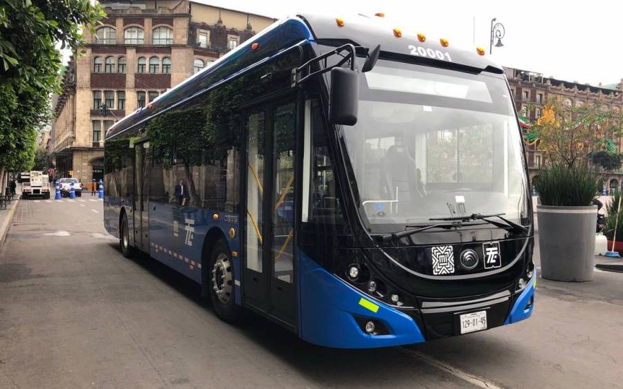 Resalta Sheinbaum adquisición de autobuses y trolebuses para CDMX