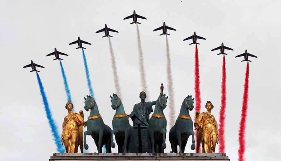 Desfile del D&iacute;a Nacional en Francia se reduce por la pandemia