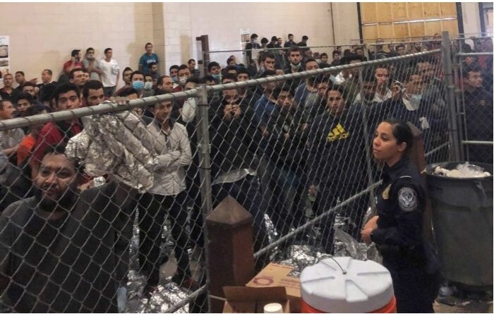 Muere mexicano por Covid bajo  custodia de migración en EU
