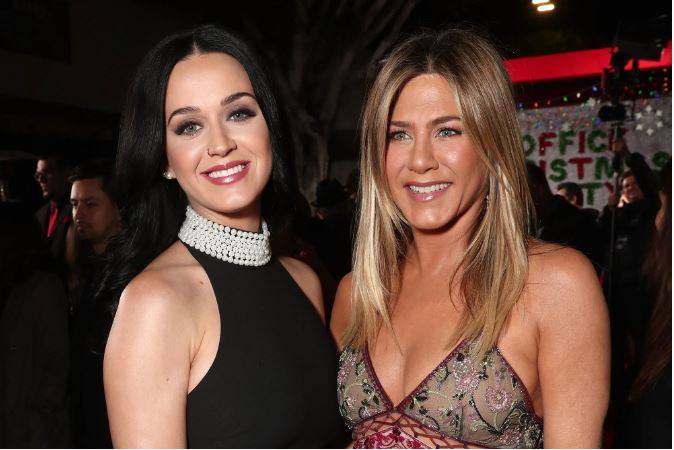 Jennifer Aniston será madrina del bebé de Katy Perry