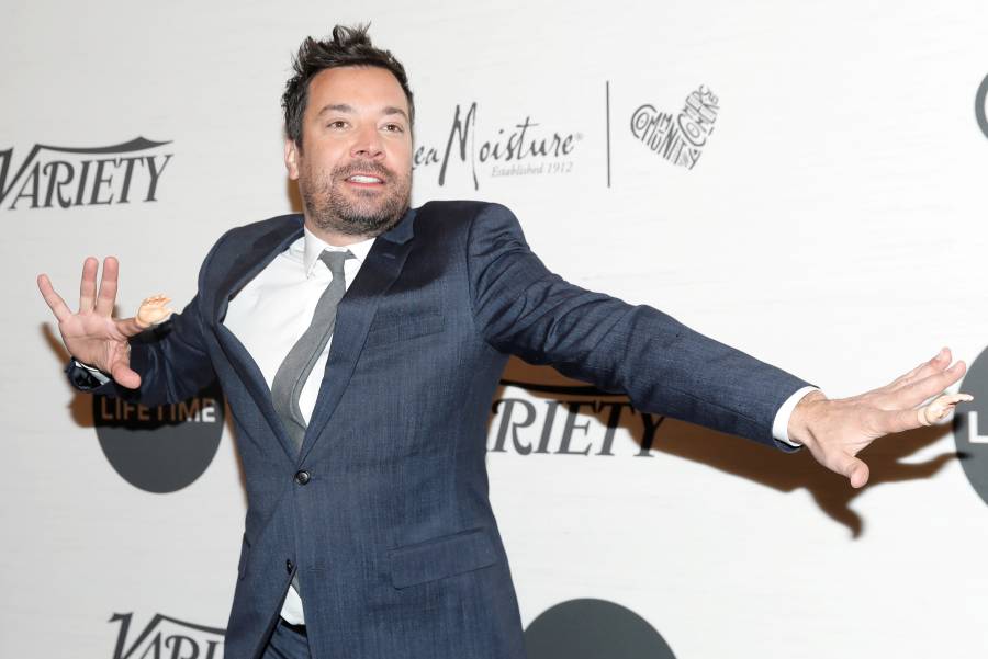 Jimmy Fallon regresa al set de “Tonight Show” sin público