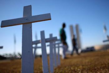 Brasil reporta m&aacute;s de mil 300 muertes por Covid-19 en un d&iacute;a