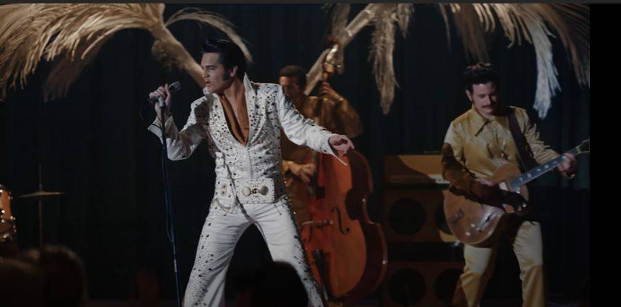 Reviven a Elvis Presley en el comercial “The Legend”