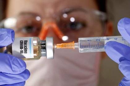 Novartis entregar&aacute; f&aacute;rmacos contra COVID-19 a precio de costo a pa&iacute;ses de bajos ingresos