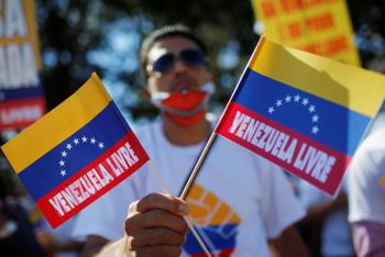 Joven muere baleado en Venezuela en protesta por gasolina