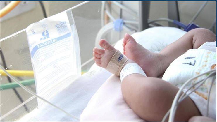 Acumulan 85 casos de beb&eacute;s con Covid-19 en Texas