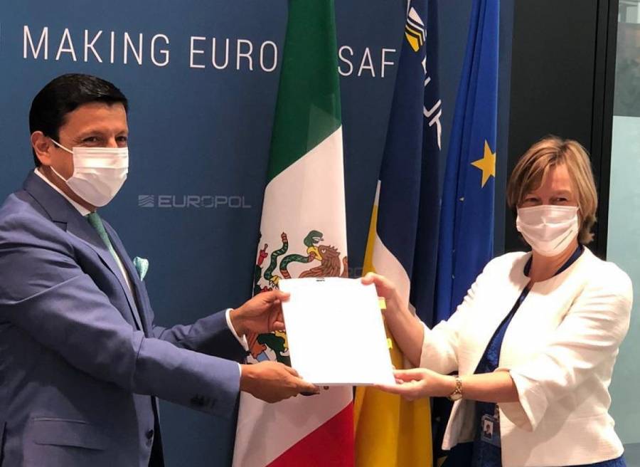 M&eacute;xico y Europol firman pacto para combatir al crimen organizado