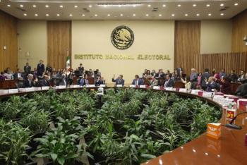 Mu&ntilde;oz ledo califica a “golpistas” a quienes descalifican proceso del INE