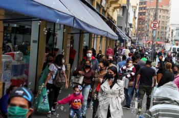 Brasil registra m&aacute;s de 41 mil casos nuevos de coronavirus