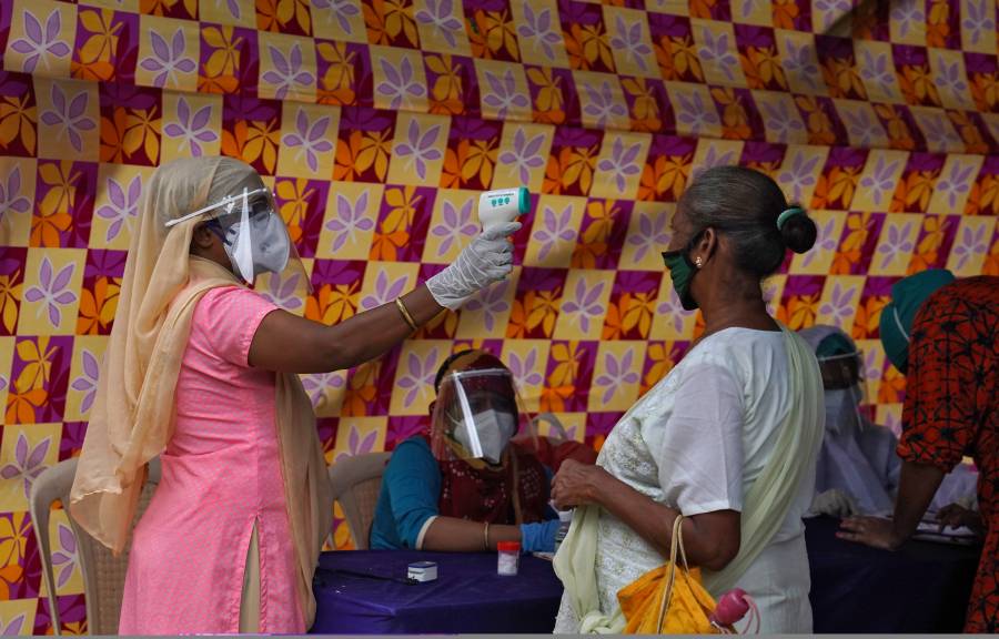 India cancela histórica peregrinación hindú por aumento de casos de Covid-19