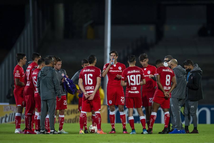 Under Armour no estrenará los nuevos uniformes del Toluca