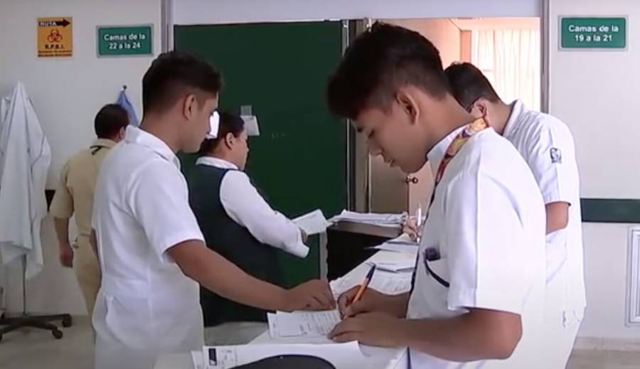 Más de mil jóvenes entran a Universidad de la Salud