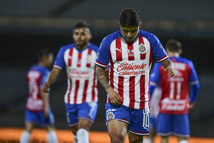 Chivas anuncia tres casos de Covid-19