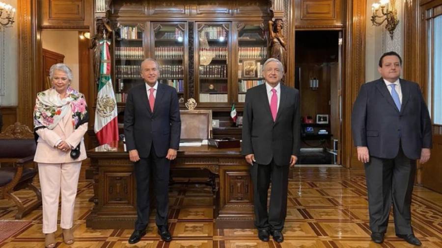 AMLO ENCABEZA RELEVO EN PRESIDENCIA DE CONAGO