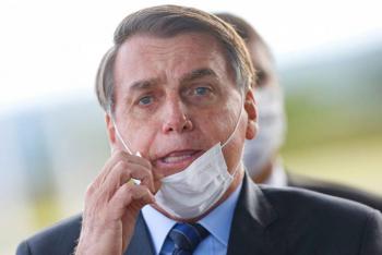 Por tercera vez, Bolsonaro da positivo a examen de coronavirus