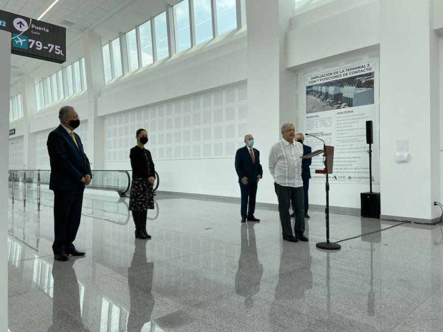 Inauguran extensión de Terminal 2 de AICM a pesar de renuncia de Jimenez Espriú