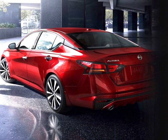 Profeco alerta revisi&oacute;n de autos Altima de Nissan