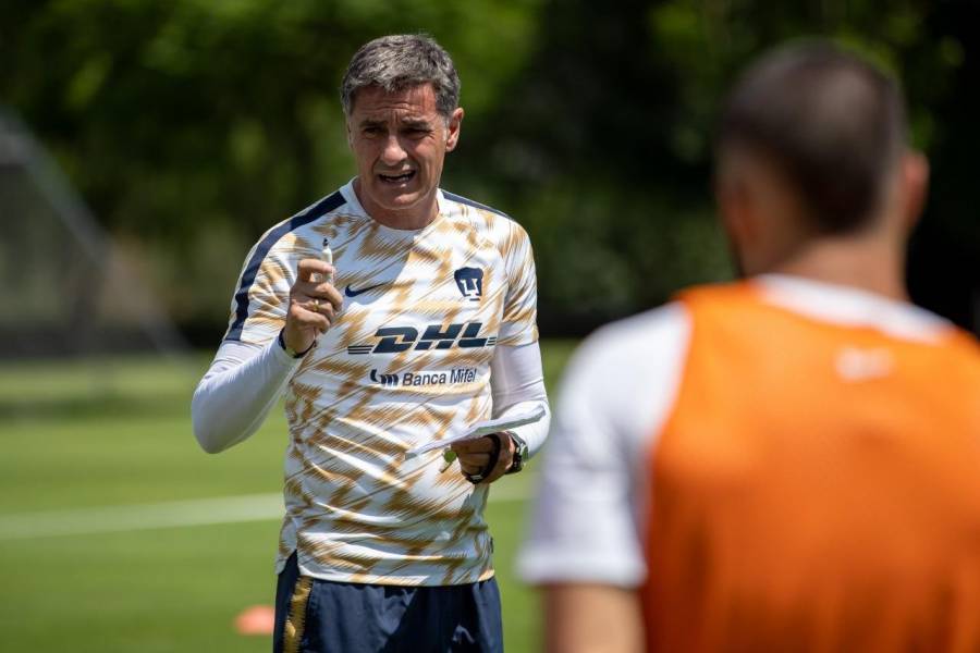 “Míchel” González deja la dirección técnica de Pumas