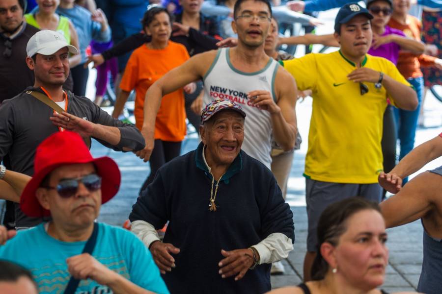 Oposición promueve histórica reforma a ley de pensiones en Chile